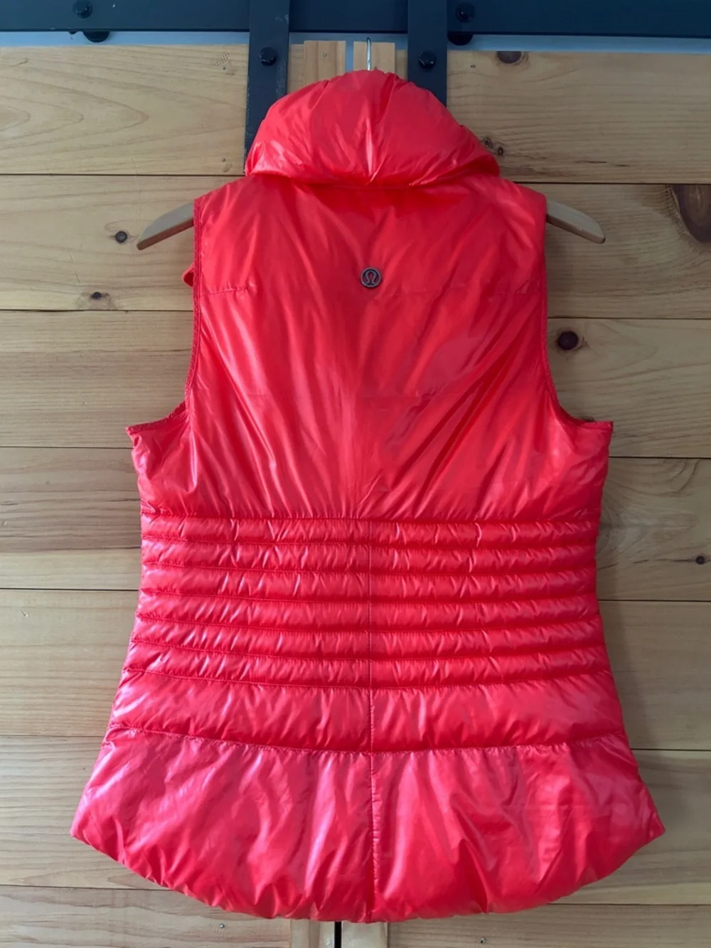 lululemon athletica Fluffin’ Aesome Glossy Quilted Puffer Vest Size 8